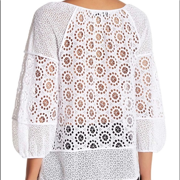 NWT Trina Turk White Eyelet Crochet Lace Blouse Top - Picture 4 of 10
